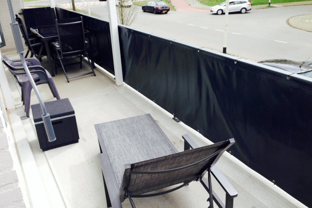 Hoe maak je een balkon gezellig