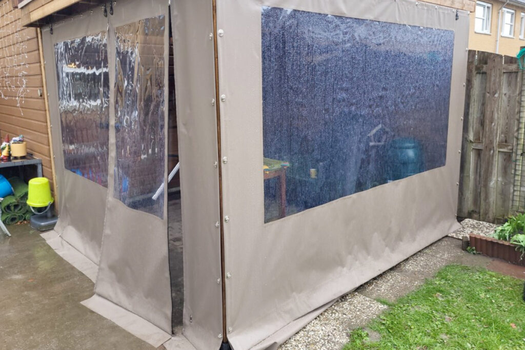 terrasoverkapping doek oprolbaar