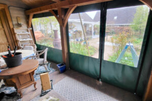 Verandazeil met raam en deur