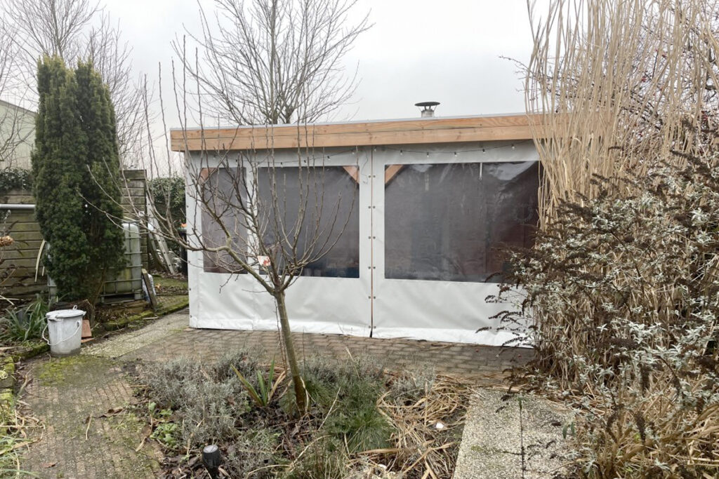 Verandazeil met deur op maat