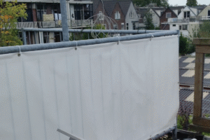 Zelf een balkondoek vastmaken