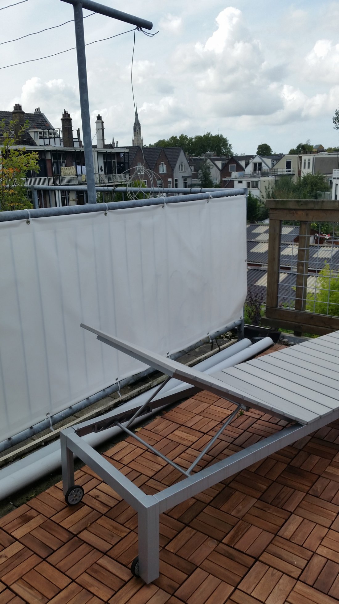 Balkondoek voor Senioren: Veilig, Windluw en Comfortabel Buiten Zitten