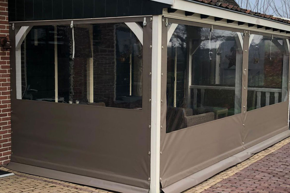 Milieuvriendelijk materiaal voor overkapping